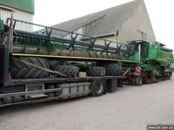 Комбайн зерноуборочный John Deere 9880