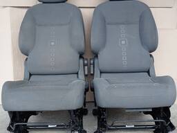 Комплект сидінь Пежо Партнер після 2008 року.