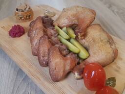 Копчені курячі крильця на тріску