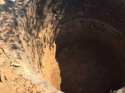 Копка ям фундамента, сливных ям, траншей, бассейны!!!