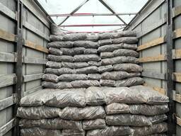 Кора соснова сортована по фракціях