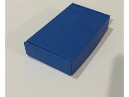 Коробка картонна 185 х 110 х 37 мм, самозбірна, синього кольору