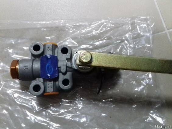 Кран уровня пола на Богдан А-091, А-092, А-093, ISUZU
