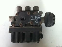 Кран уровня пола Renault Premium/Magnum 4728800010