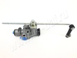 Кран уровня пола Volvo FH12. Wabco 464006000