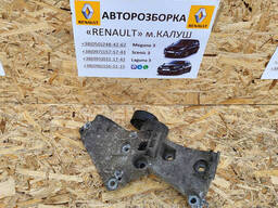 Кронштейн кріплення генератора компресора 1.5 dci Renault Megane 3 Scenic 3 Laguna 3. ..