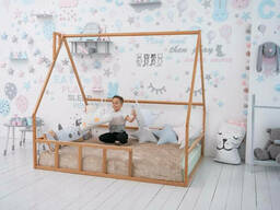 Ліжечко будинок для дитячої кімнати