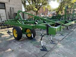 Культиватор Джон Дир 980, ширина захвата 11 м