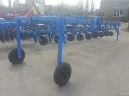 Культиватор междурядный усиленный КРНВ-5,6 на подшипниках