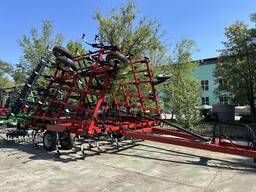 Культиватор Case IH Tiger-Mate 2 шириною 11 метрів