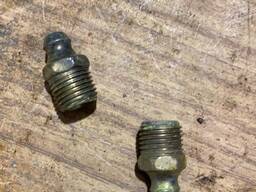 Купим пресс масленки винтовые МВ 3/8 -50 шт.