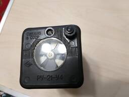 Купим реле РУ-21. 220в. посто!нка. -10шт