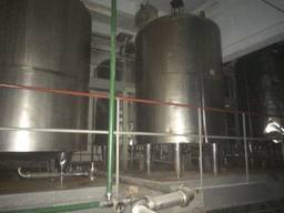 Купим Я1 ОСВ 2,5 и 4 м. куб, емкости, смесители.