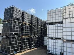 Куплю емкости 1м3 на поддоне в отличном состоянии