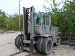 Куплю погрузчик вилочный гп 3-5 тонн .