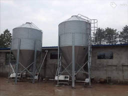 Куплю силоса и емкости.