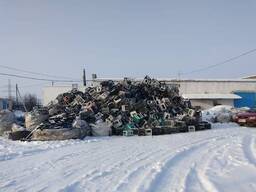 Купуємо Пластикові Ящики складські контейнери б/у.