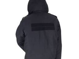 Куртка на меху с капюшоном черная брак