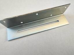 Куточок кріпильний регулірований металевий плаваючий 35х35х140х2