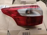 Ліхтар задній лівий FORD FOCUS	11-14 рік універсал 1785514 - фото 2