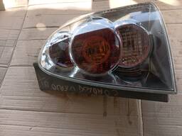 Ліхтар задній Правий Toyota Corolla Verso 815510F020