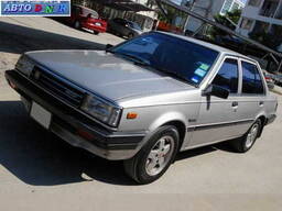Лобовое стекло б. у. Ниссан Сани Б11 седан (Nissan Sunny B11), авторазборка