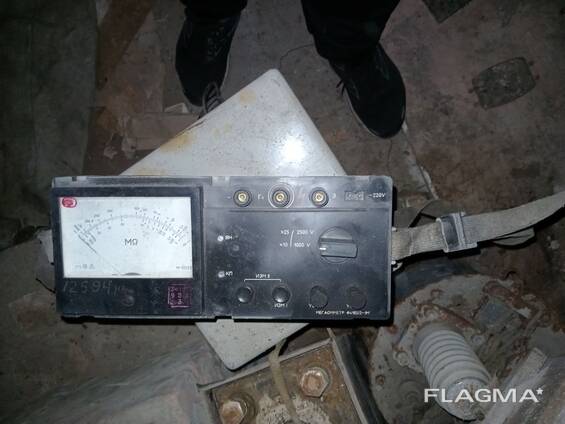 Мегаомметры Ф-4102/1. Ф-4102/2-1М. Ф-4103. Ф-4108/1. и разные