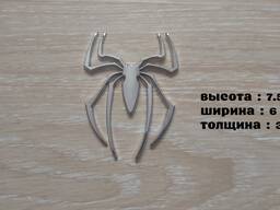 Металлическая наклейка на авто Паук Серебро