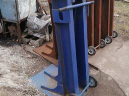 Металеві ставлюги для піввагонів і вагонів — виготовлення та продаж