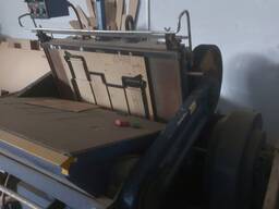 ML 1100. Тигельный пресс