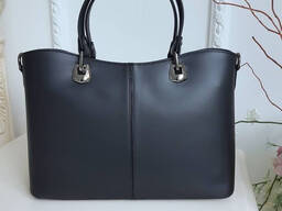 Модна Шкіряна жіноча сумка Італійська модні сумки 2022/2023 код TS000126