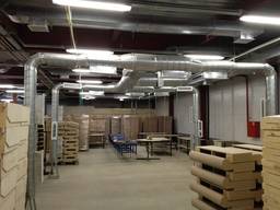 Монтаж вентиляции в складском помещении