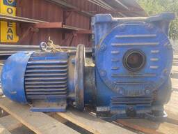 Мотор редуктор МЦЧ-160-63 б/у в хорошем состоянии