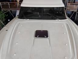 Моторная яхта продам