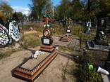 Надгробия и памятники из бетона в Чернигове - фото 5