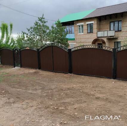 Металеві ворота в Кривому Розі