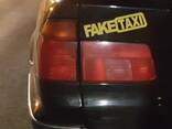 Наклейка на авто FakeTaxi Біла, Жовта світловідбиваюча Тюні - фото 3