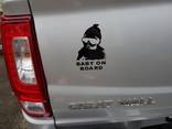 Наклейка на авто Ребенок в машине 2 шт "Baby on board" Черная - фото 1