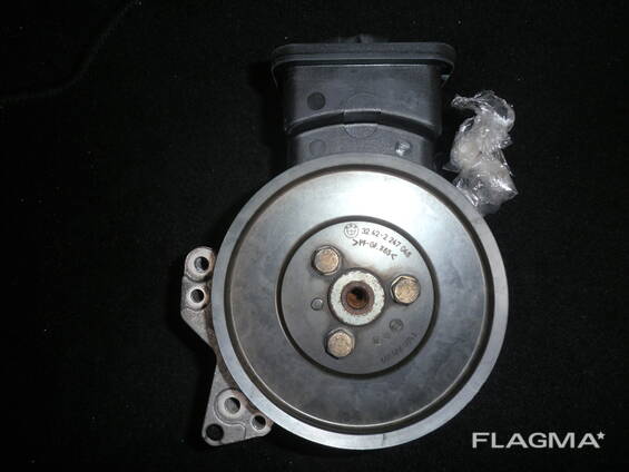 Насос гур BMW E39 525d 2002 и шкиф 32422247046