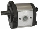 Насос на трактор Massey Ferguson 3816913M91 Hydro-pack 20A14X042MF - фото 1