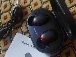 Наушники Bluetooth 5.3 Очень хороший звук и микрофон новые