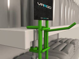 Навеска со струбциной и крючками для лампочек