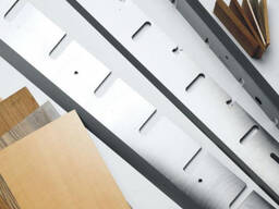 Ніж лущильний 2100х180х15 Dla