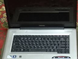 Ноутбук TOSHIBA SATELLITE L455 на запчасти или под восстановление