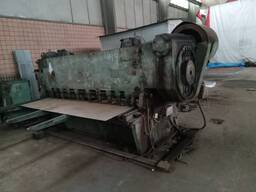 Ножиці гільйотині параметри 16х3150 мм