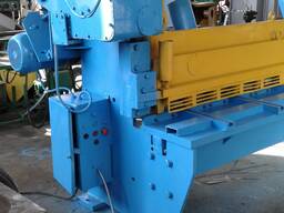 Ножиці листові гільотинні СТД 9 4х2500 мм.