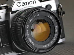 Объектив Canon FD 50mm/1.8 Ф52мм на полный кадр 24x36mm