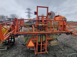 Обприскувач Навісний Douven _ 800л _ 18м __ 1991р