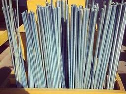 Оцинкованная шпилька угол резьбы 60 градусов, длина 1 метр