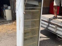 Однодверная холодильная витрина / холодильник